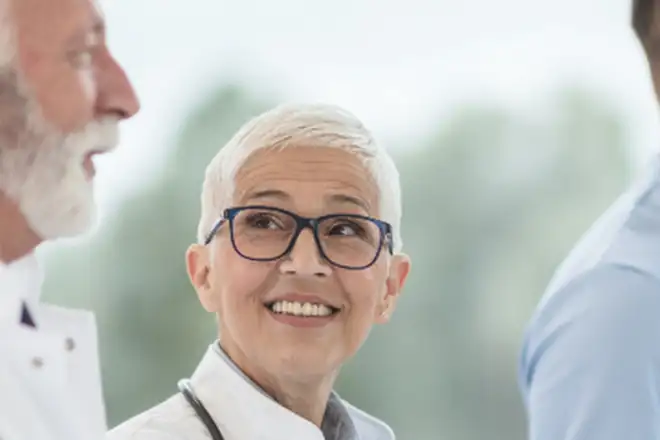 Dr. S. Larsen, Cardiology
